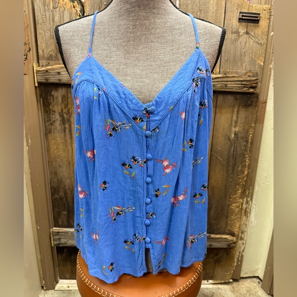 One Clothing Blue Floral Camisole Top - Picture 1 of 3